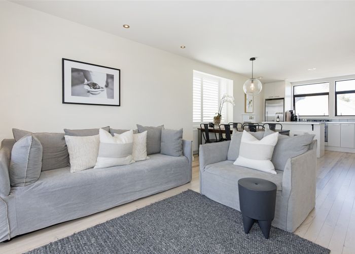  at 4/10 Rose Road, Grey Lynn, Auckland