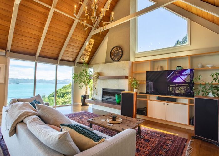  at 24 Richmond Road, Mahina Bay, Lower Hutt
