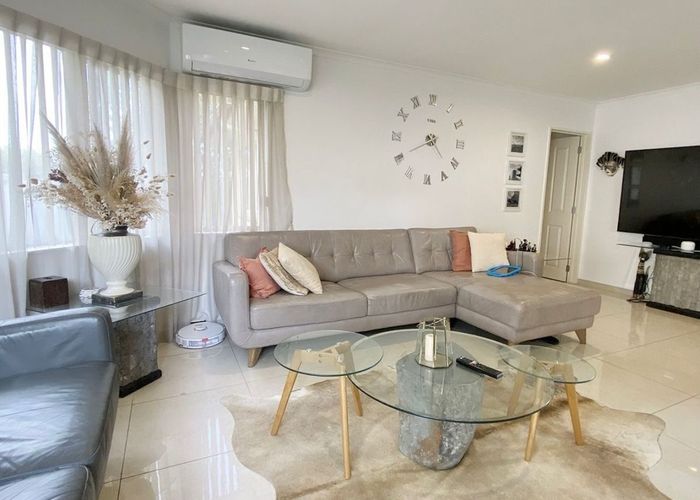  at 2 Carbisdale Road, Dannemora, Manukau City, Auckland