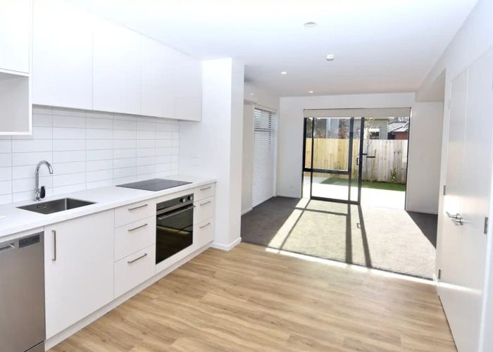  at 5/10 Goldsmith Place, Waltham, Christchurch