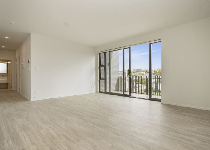  at 103/165 Lake Road, Northcote, North Shore City, Auckland