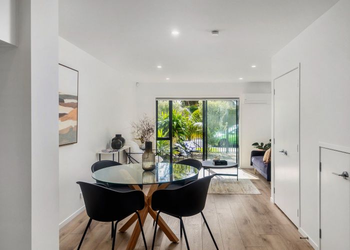  at 2C Stokes Avenue, Te Atatu Peninsula, Waitakere City, Auckland