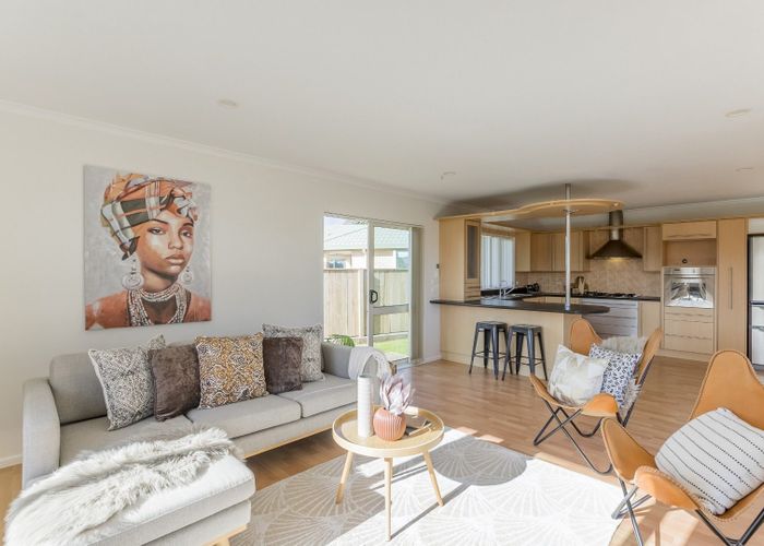  at 9 Santa Teresa Court, Paraparaumu Beach, Kapiti Coast, Wellington