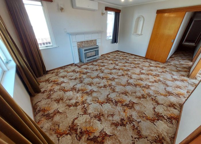  at 53 Cook Street, Hamilton East, Hamilton