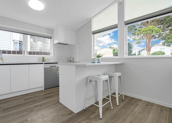  at 9 Frangipani Avenue, Manurewa, Manukau City, Auckland