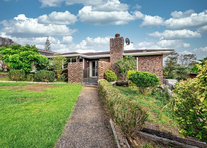  at 75 Gossamer Drive, Pakuranga Heights, Manukau City, Auckland