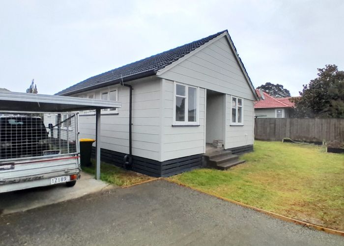  at 72C Swaffield Road, Papatoetoe, Auckland