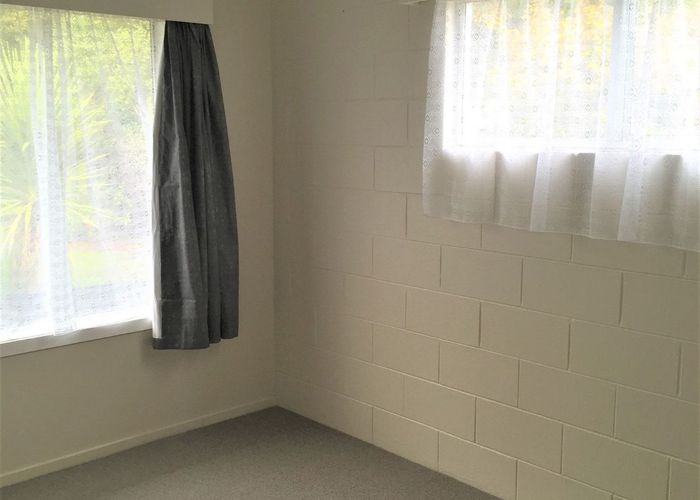  at 2/5a Moana Street, Frankton, Hamilton, Waikato
