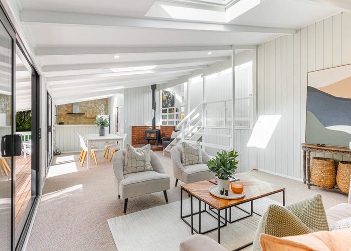  at 15 Sylvan Valley Avenue, Titirangi, Auckland