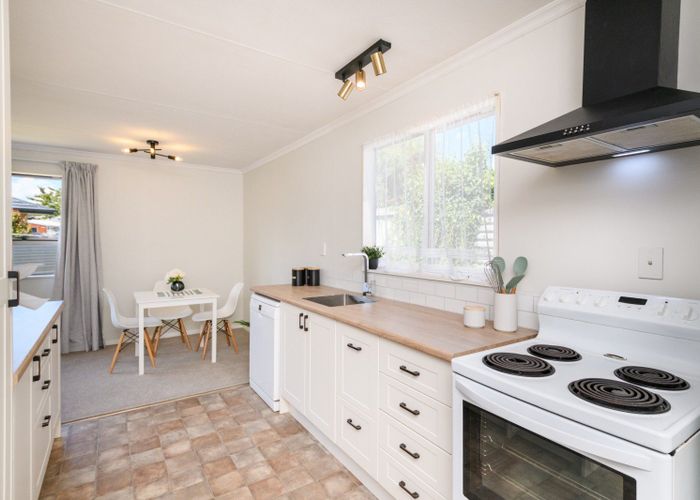  at 20 Newton Place, Westbrook, Palmerston North