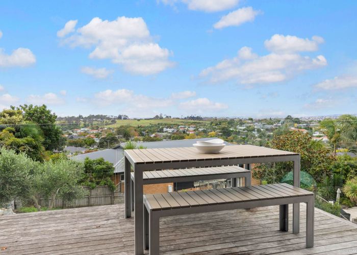  at 8 Berwick Street, Glendowie, Auckland