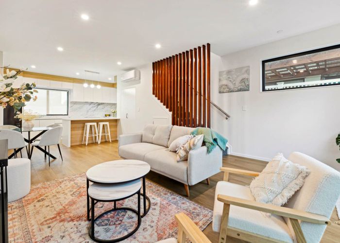  at 10/5 Wastney Road, Alfriston, Manukau City, Auckland