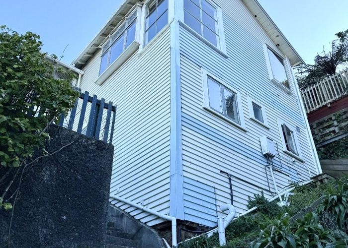  at 94 Mitchell Street, Brooklyn, Wellington, Wellington