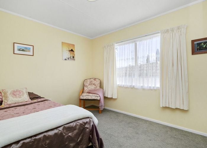  at 1/12 Mcmanaway Grove, Stokes Valley, Lower Hutt