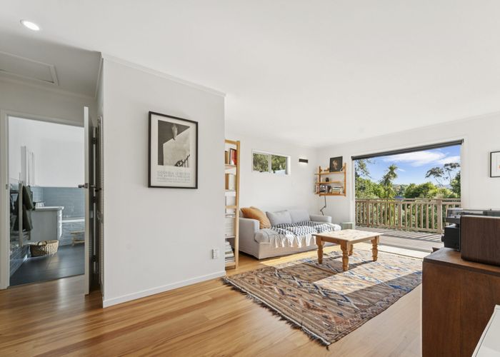  at 261 Titirangi Road, Titirangi, Waitakere City, Auckland