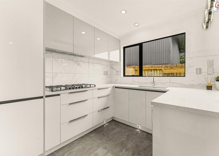  at Lot2 McInnes Road, Weymouth, Manukau City, Auckland