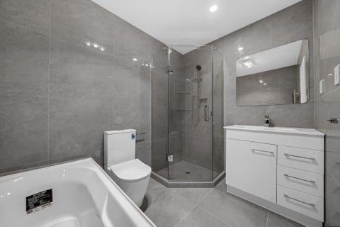  at 9 Edgerton Road, Te Atatu Peninsula, Waitakere City, Auckland