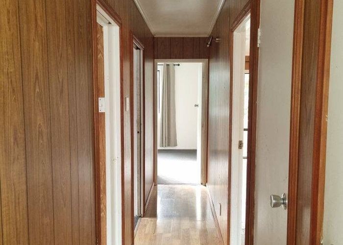  at 2/16 Taitimu Drive, Weymouth, Manukau City, Auckland