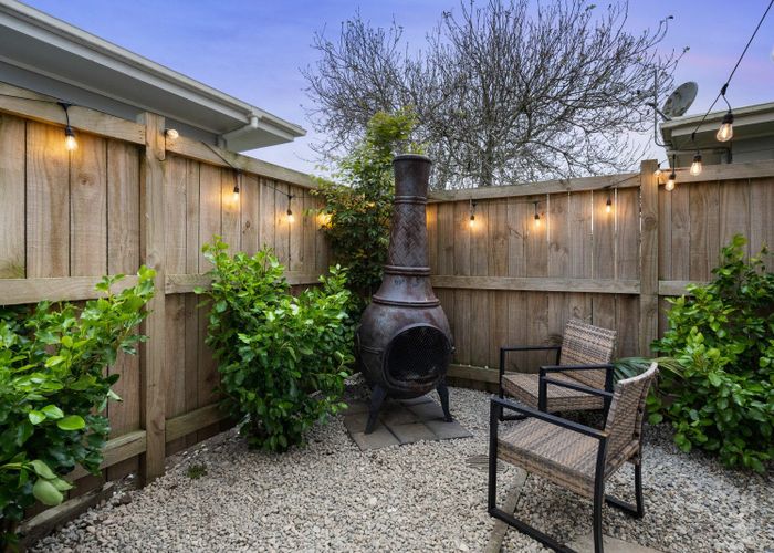  at 6/90 Point England Road, Point England, Auckland City, Auckland