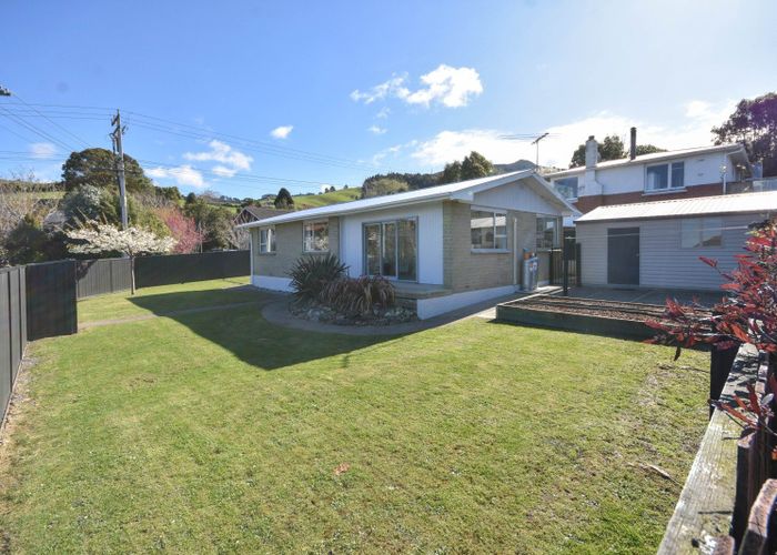  at 2 Kaira Street, Sawyers Bay, Dunedin