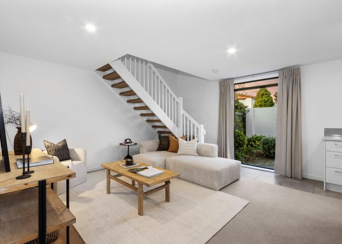  at 8/142 Rugby Street, Merivale, Christchurch City, Canterbury