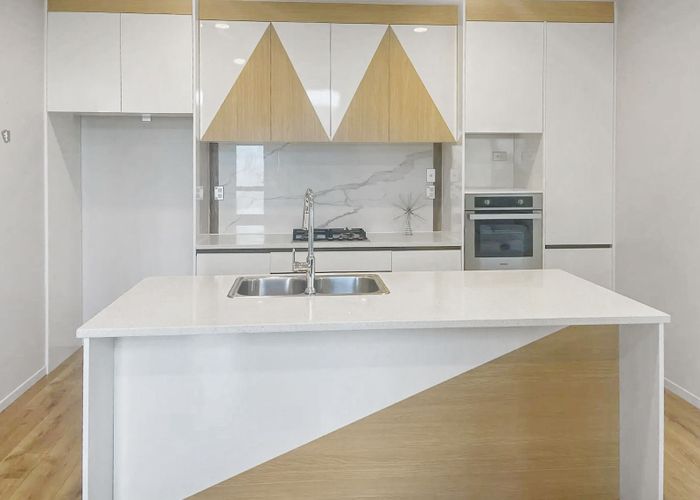  at 3 Ballinadreen Road, Flat Bush, Manukau City, Auckland