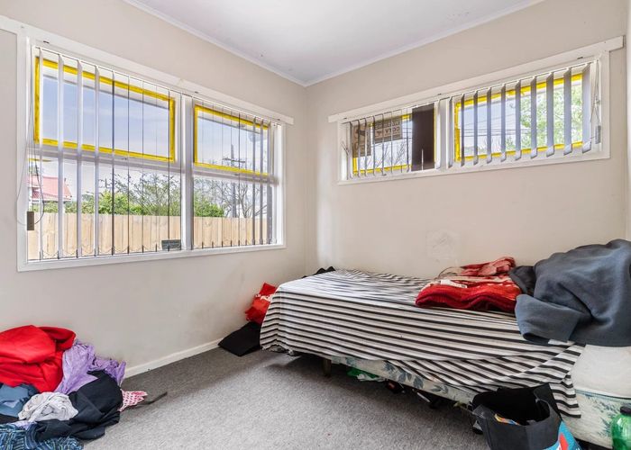  at 1/0 Middlemore Road, Otahuhu, Auckland