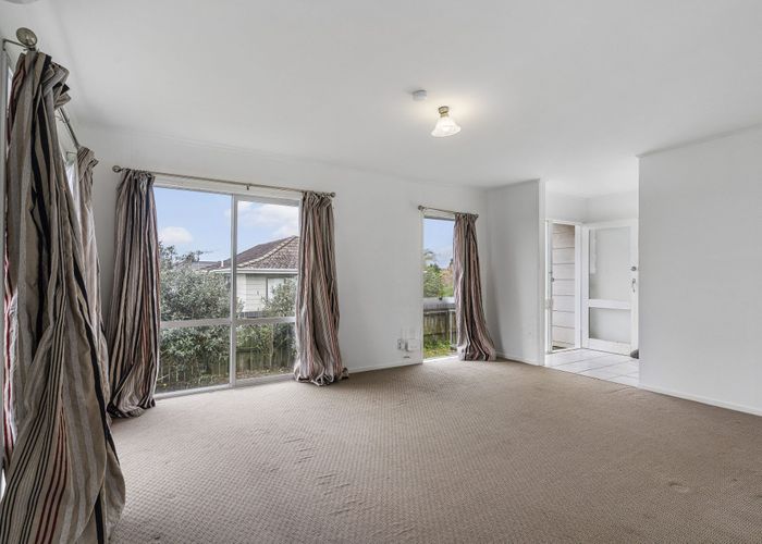  at 25 Matthews Road, Flat Bush, Manukau City, Auckland