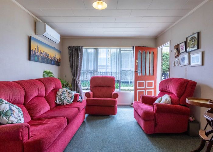  at 15B Queen Street, Dannevirke, Tararua, Manawatu / Whanganui
