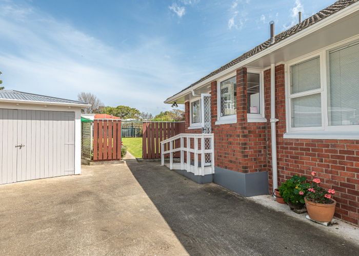  at 46 Hadfield Crescent, College Estate, Whanganui