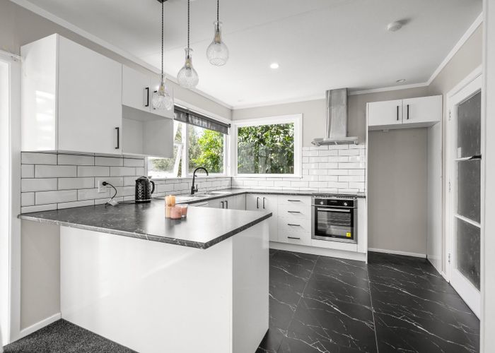  at 9 Sacha Place, Glenview, Hamilton, Waikato