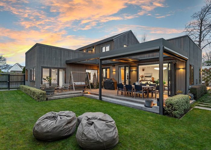  at 28 Holmwood Road, Merivale, Christchurch