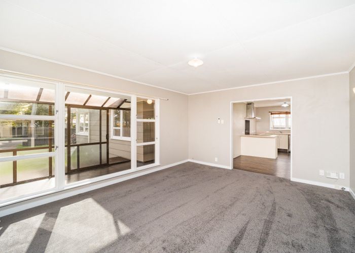  at 20 Rhodes Drive, Kelvin Grove, Palmerston North, Manawatu / Whanganui
