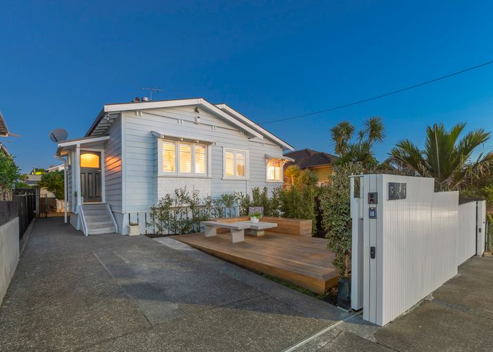  at 19 Livingstone Street, Westmere, Auckland