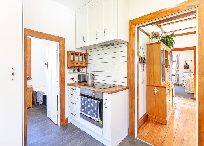  at 1541 Dovedale Road, Thorpe