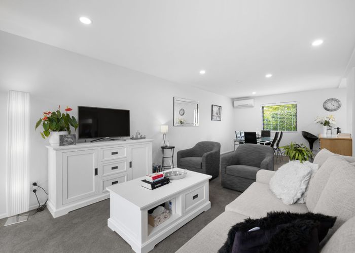 at 73 Lowry Avenue, Redwood, Christchurch