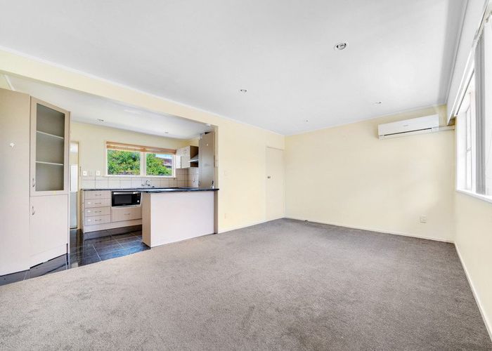  at 4/237 Marua Road, Mount Wellington, Auckland City, Auckland