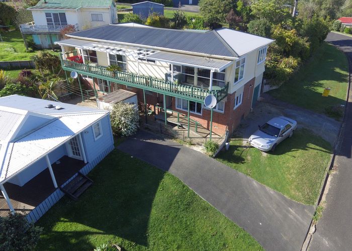  at 10 Seaview Road, Cable Bay, Cable Bay
