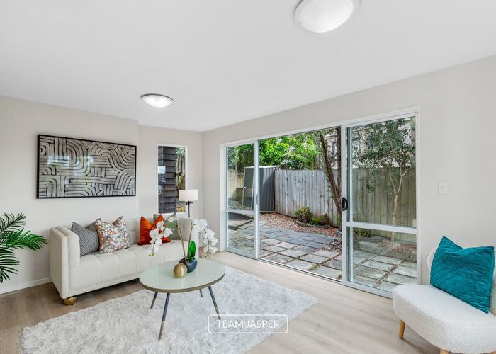  at 2/9 Monteith Crescent, Remuera, Auckland City, Auckland