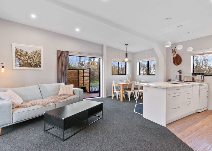  at 1041 German Road, Starvation Hill, Oxford