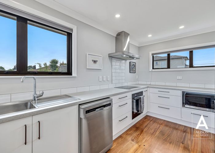  at 3 Hutt Road, Manurewa, Auckland