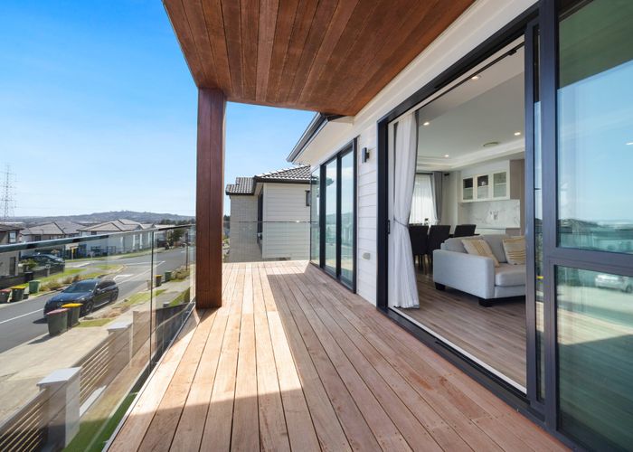  at 2 Drumnaconagher Road, Flat Bush, Manukau City, Auckland