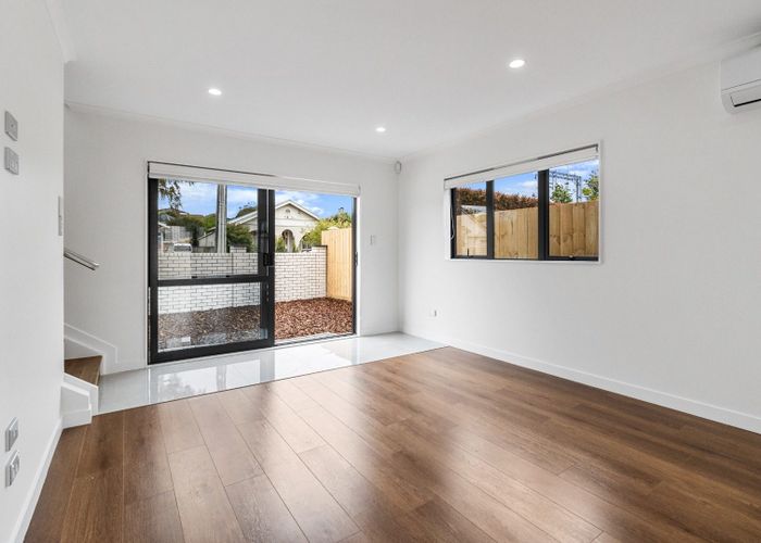  at 15A Sunnyvale Road, Greenlane, Auckland City, Auckland