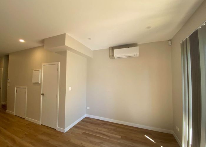  at 1/14A Diana Drive, Glenfield, North Shore City, Auckland