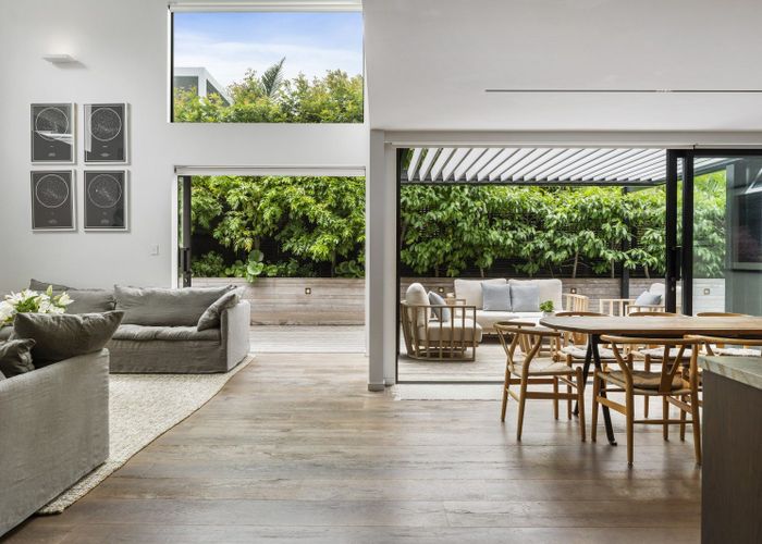  at 25A Premier Avenue, Point Chevalier, Auckland