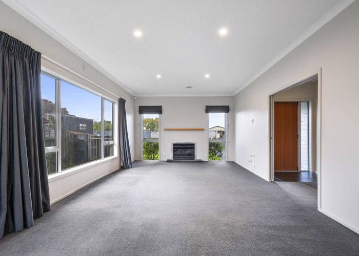  at 3 Peppertree Glade, Kelvin Grove, Palmerston North