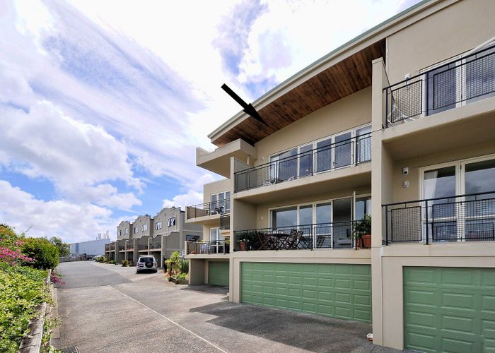  at 20/166 Mokoia Road, Chatswood, Auckland
