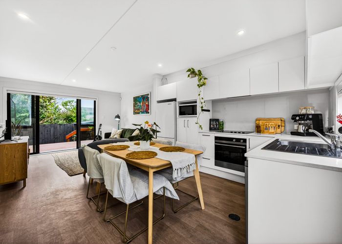  at 9 Toitu Place, Birkdale, North Shore City, Auckland