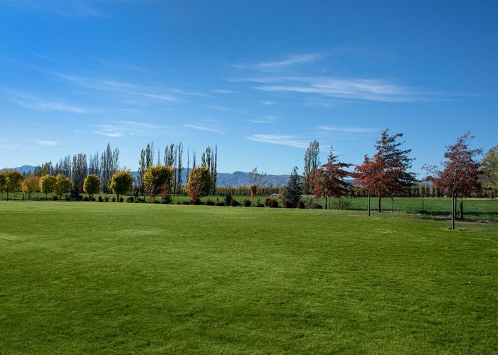  at 14 Little Orchard Way, Wanaka, Wanaka, Otago