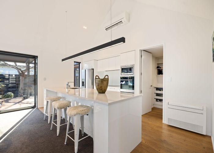  at 18 Alpha Avenue, Strowan, Christchurch City, Canterbury